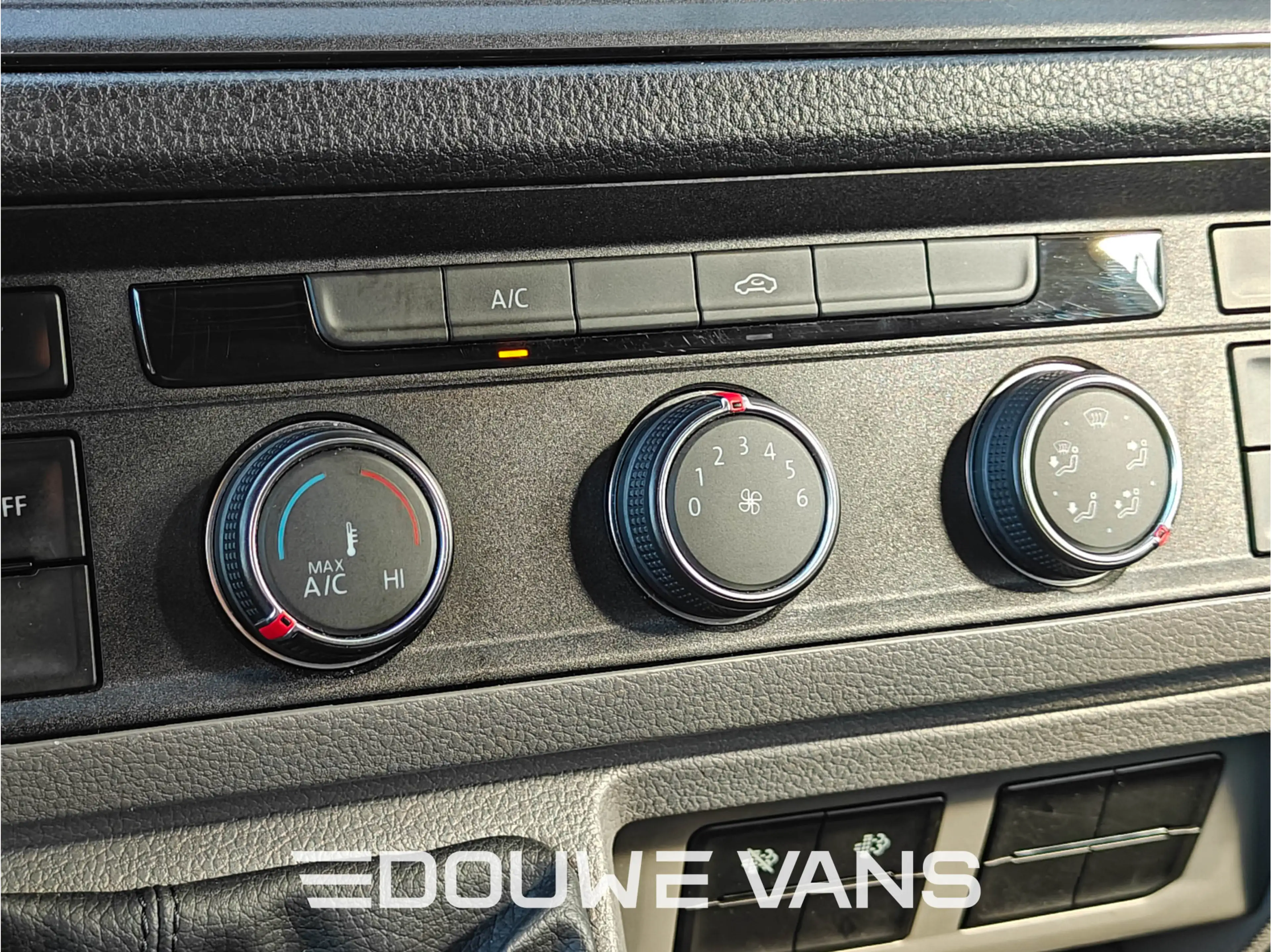 Volkswagen Crafter 2.0 TDI MARGE Camera Airco Carplay (geen btw) — photo 15