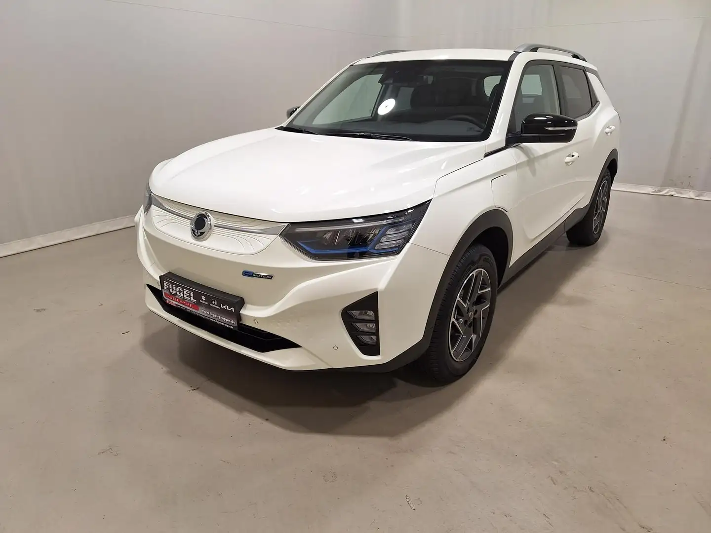 SsangYong Korando E-Motion Elektrisch Titanium Plus MY23 LED|Navi|Le Weiß - 2