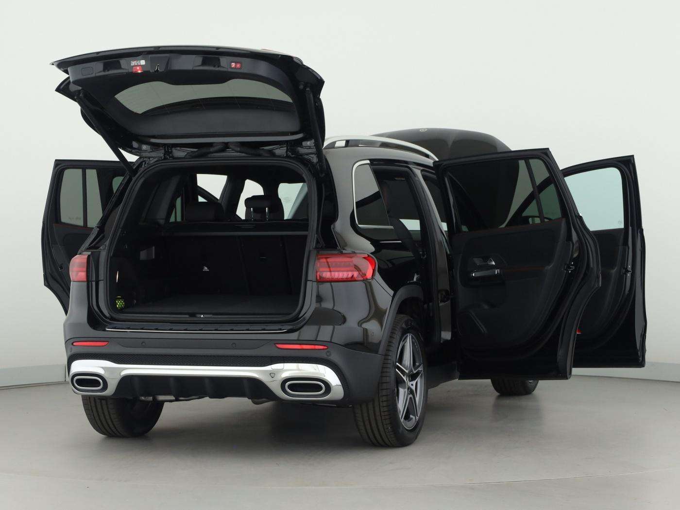 Mercedes-Benz GLB 200