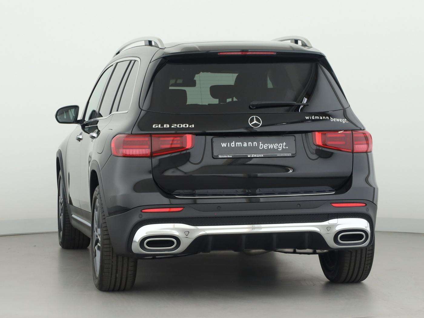 Mercedes-Benz GLB 200