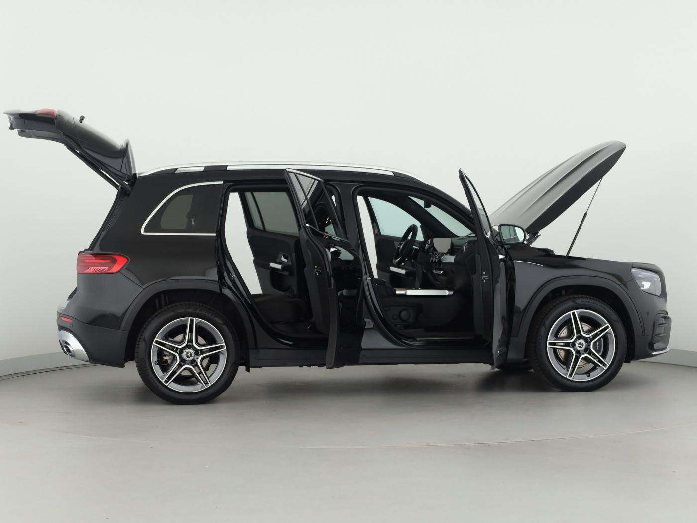 Mercedes-Benz GLB 200