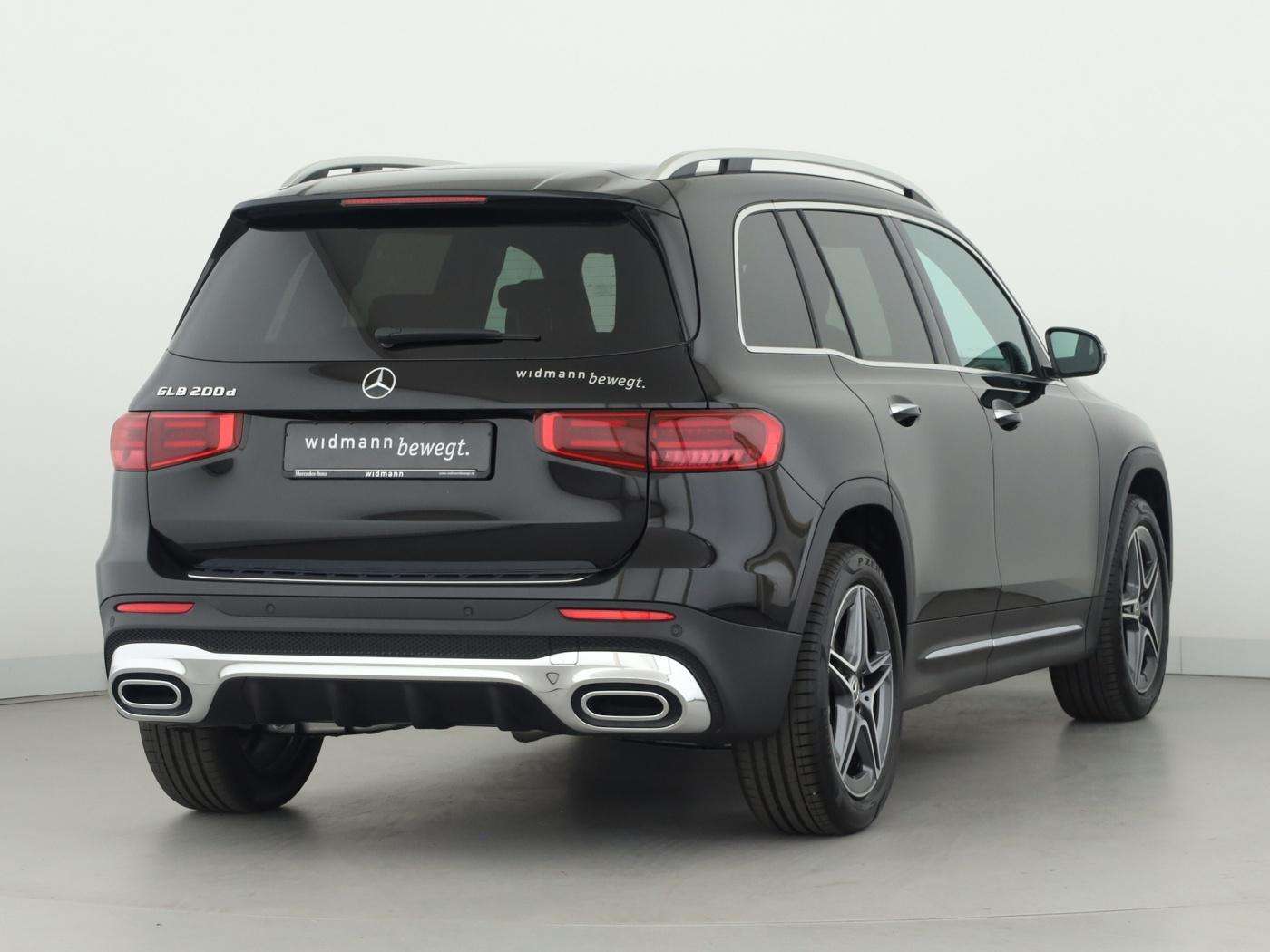 Mercedes-Benz GLB 200