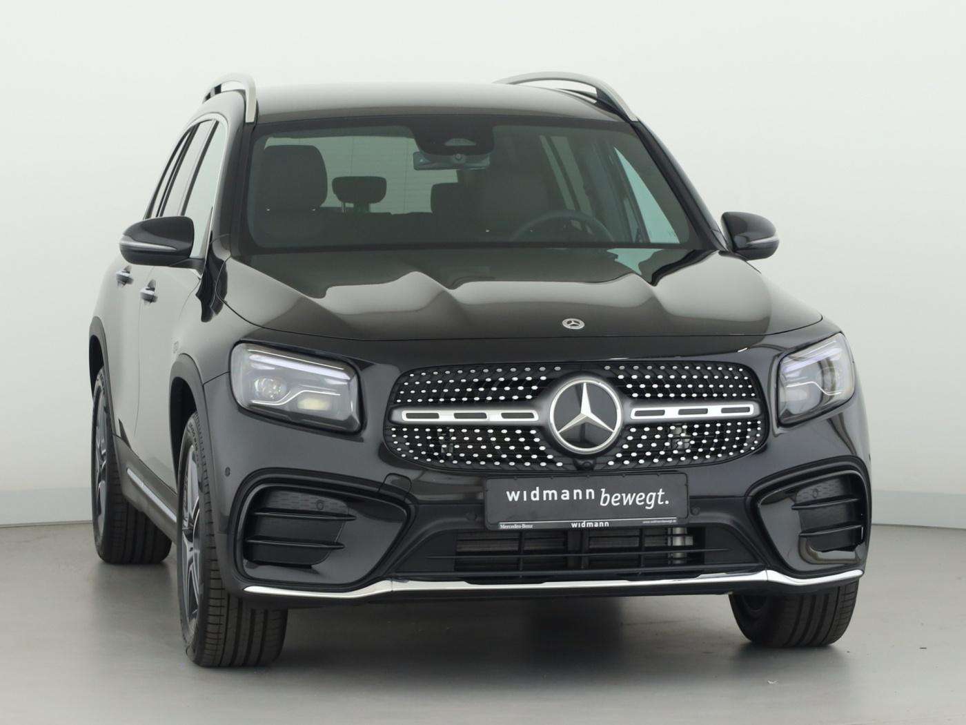 Mercedes-Benz GLB 200