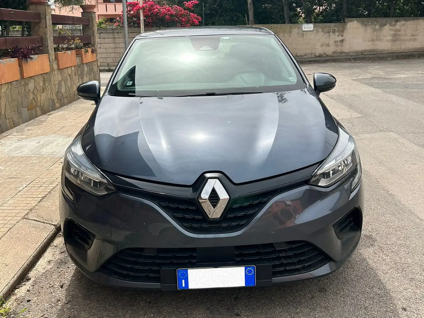Renault Clio Clio V 2019 1.0 sce Life 65cv Grigio - 1