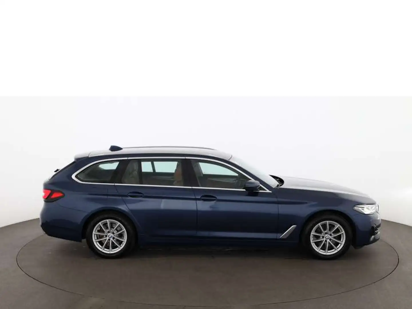 BMW 520 d Touring xDrive Aut LED HEAD-UP 360-CAM LEDER Blau - 2