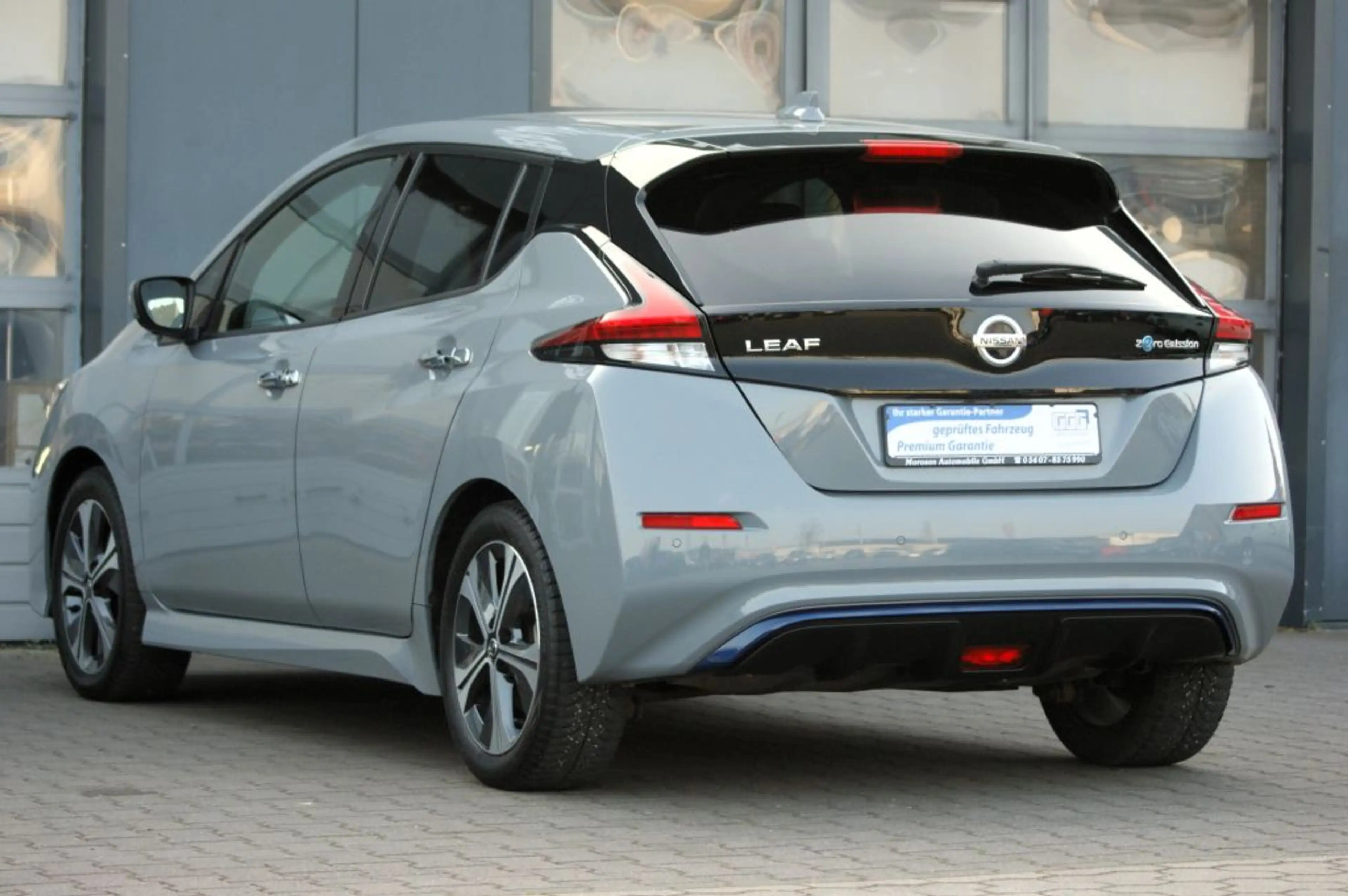 Nissan Leaf 40 kWh Tekna — photo 3