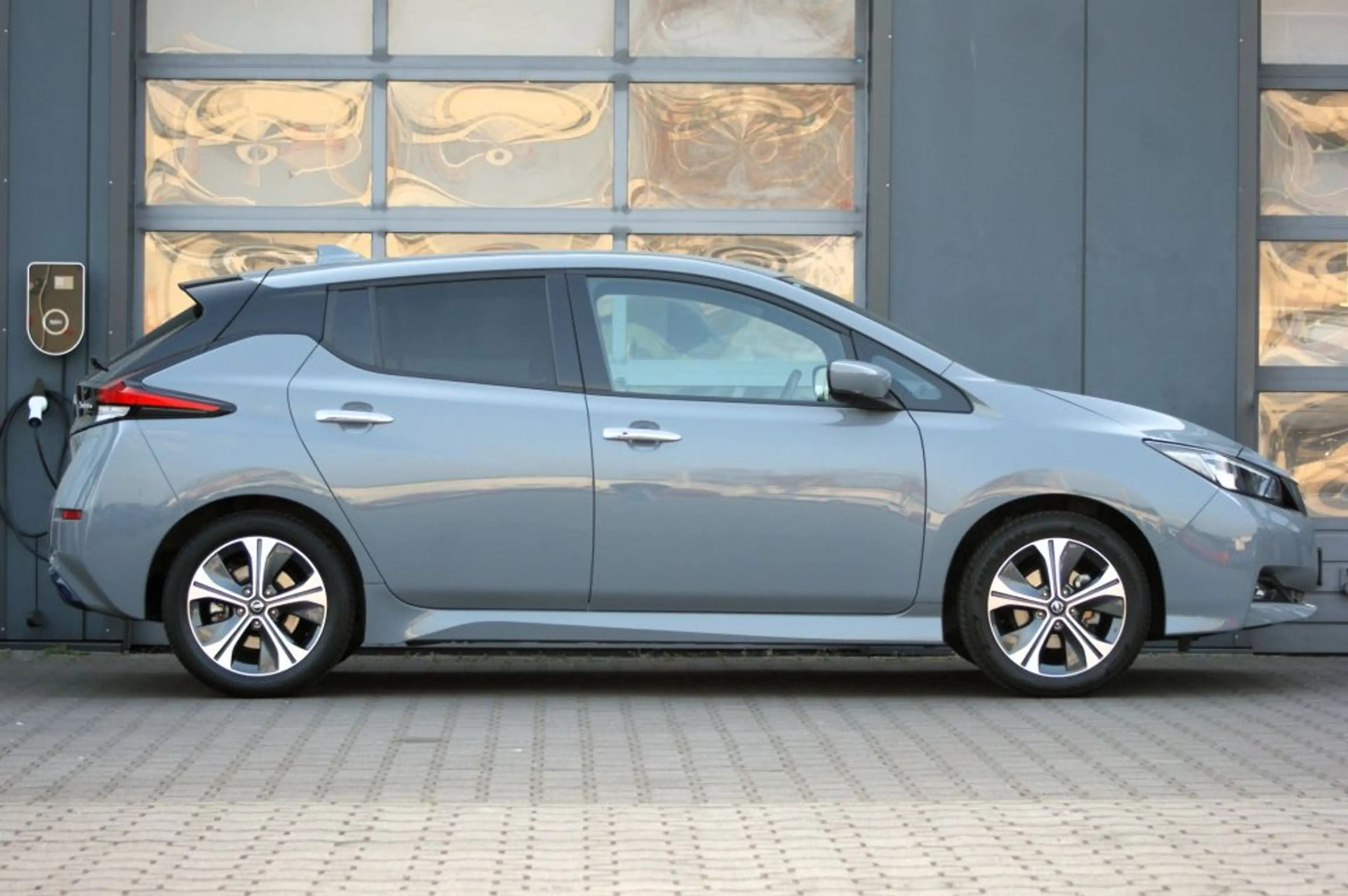 Nissan Leaf 40 kWh Tekna — photo 8