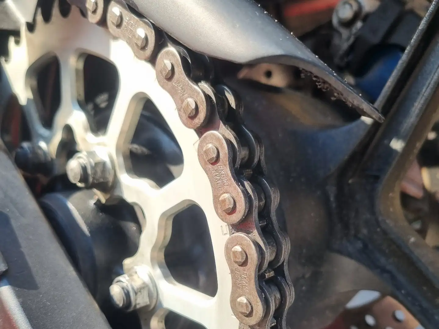 Kawasaki Z 750 Alb - 2