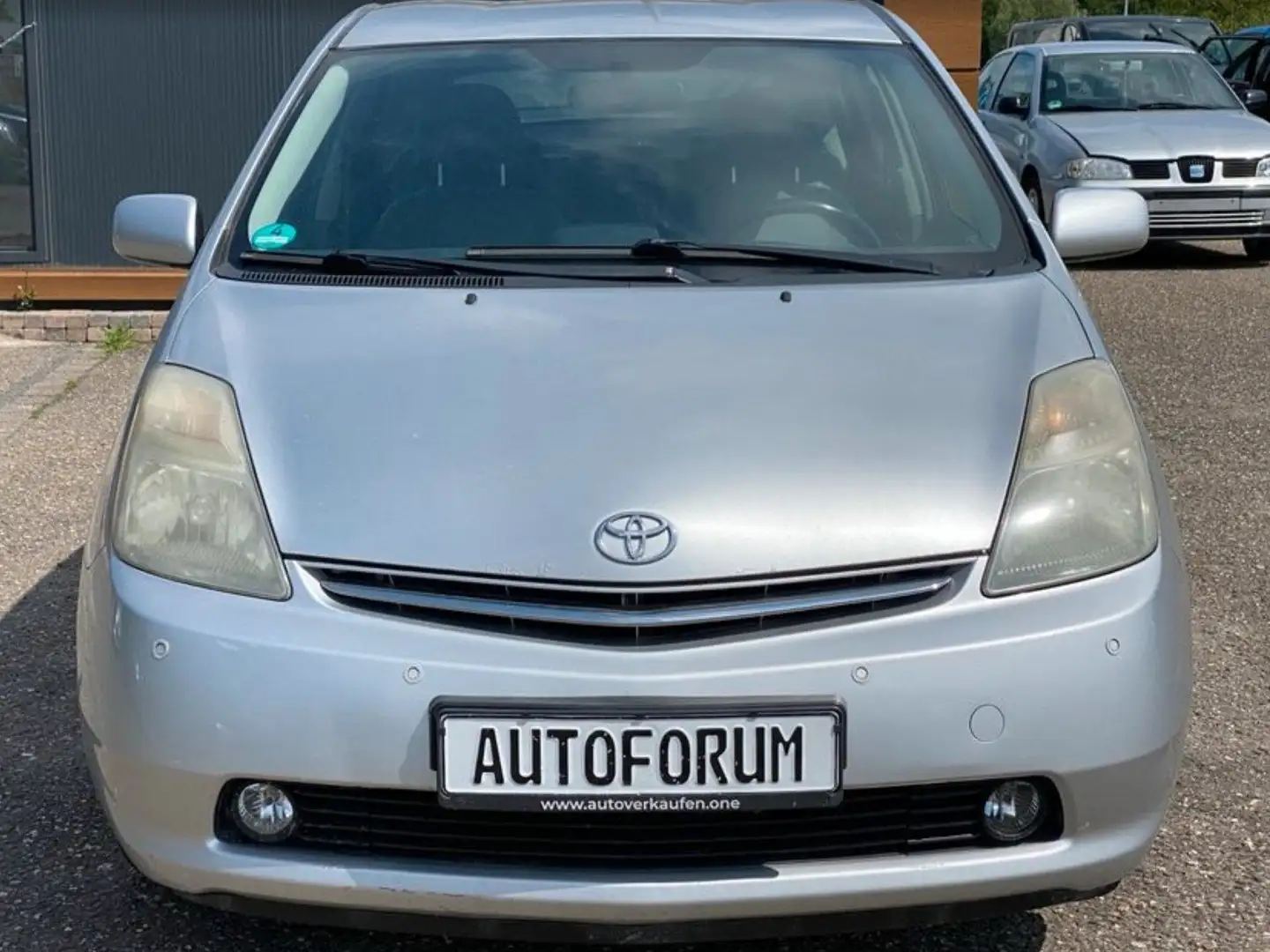 Toyota Prius Sol Hybrid Synergy Drive Automatik KLIMA* TEMPOMAT Silber - 2