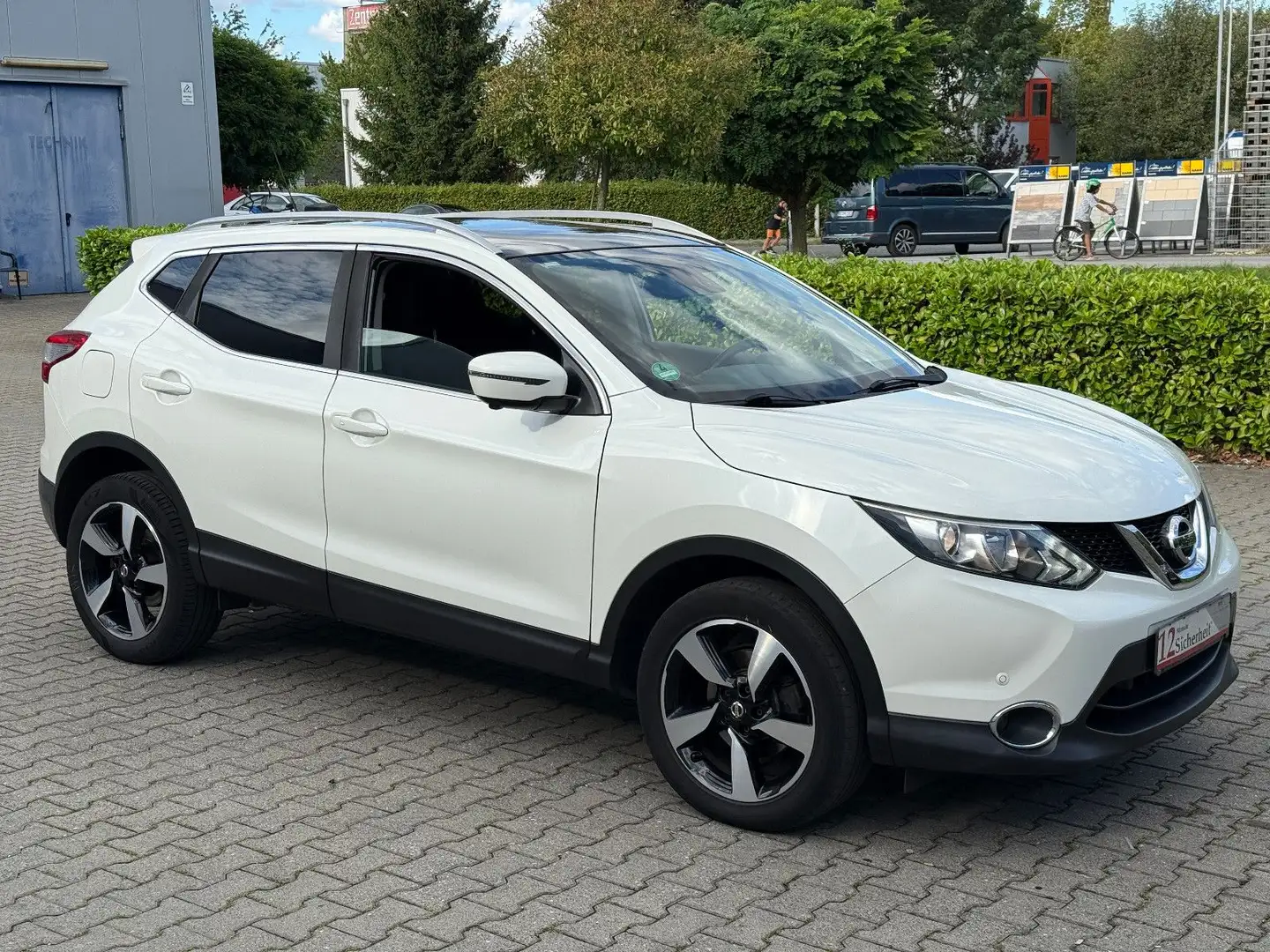 Nissan Qashqai N-Connecta Garantie* Panorama* Keyless Blanc - 1