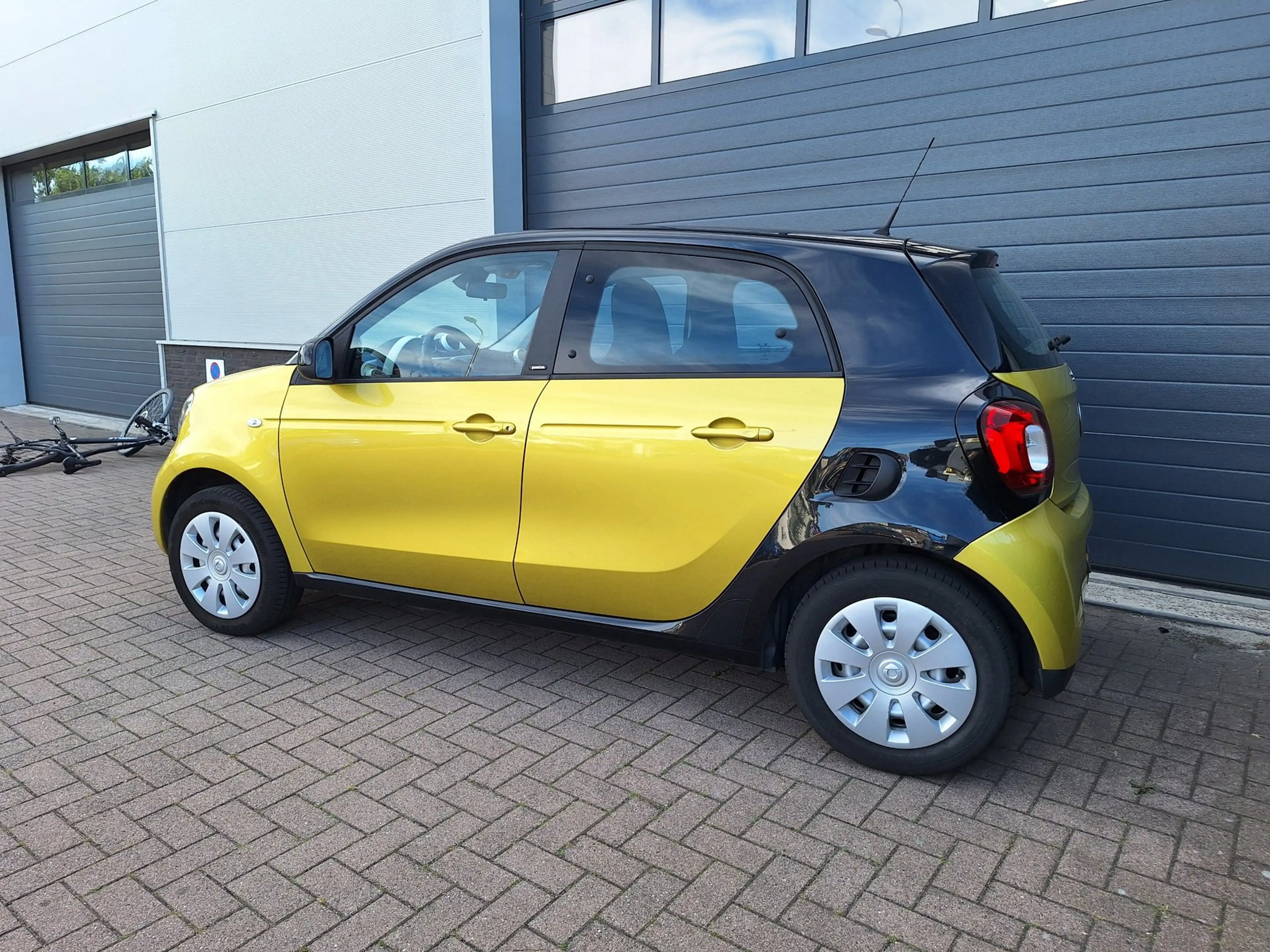 smart forFour | 1.0 Joy Edition | Airco | Lage kilometerstand | — photo 9