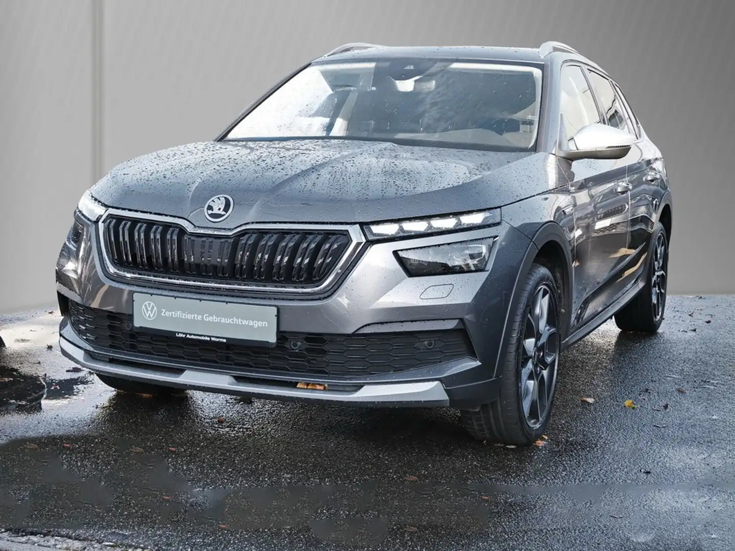Skoda Kamiq 1.0 TSI Scoutline *NAVI*KAMERA*LED*VIRTUAL-COCK... Grau - 2
