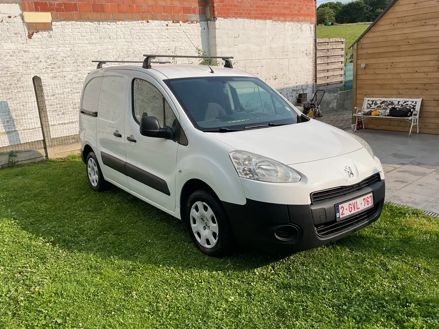 Peugeot Partner Partner 1.6 HDi 75 L1 FAP Komfort Blanc - 1