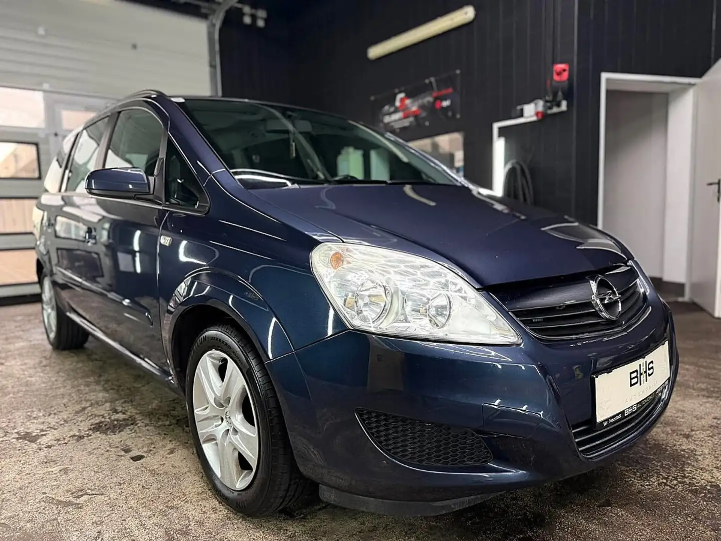 Opel Zafira 1.7CDTI 7-Sitze Blau - 2