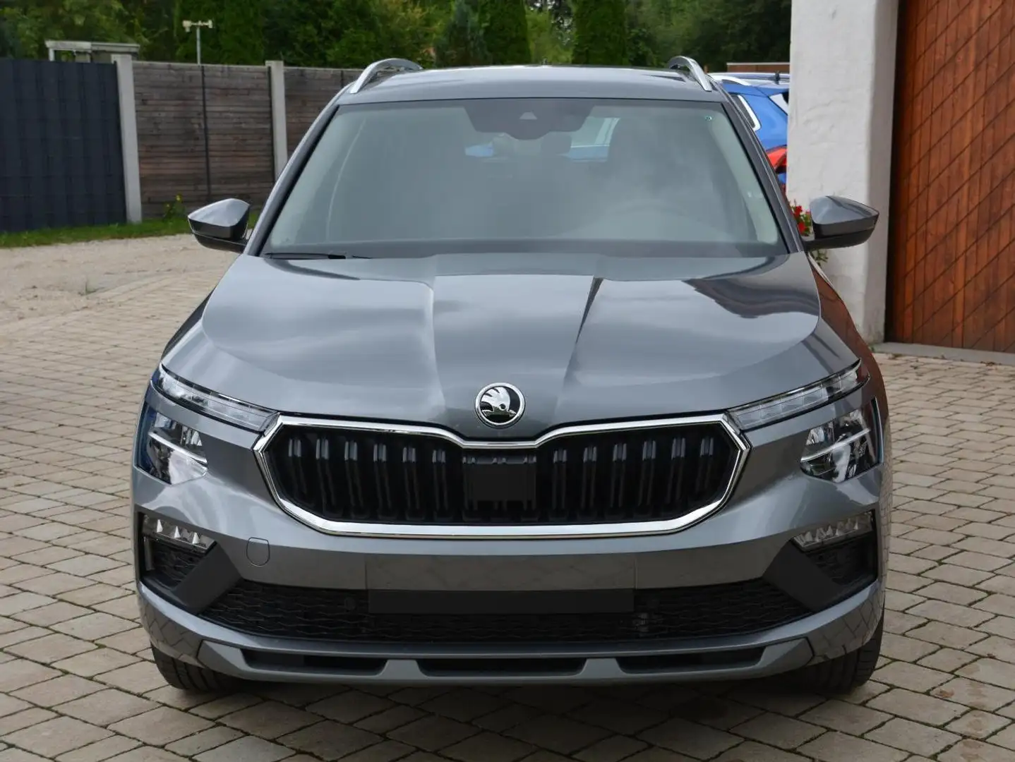 Skoda Kamiq Selection AHK/Kamera/Garantie 5 Jahre Grau - 2