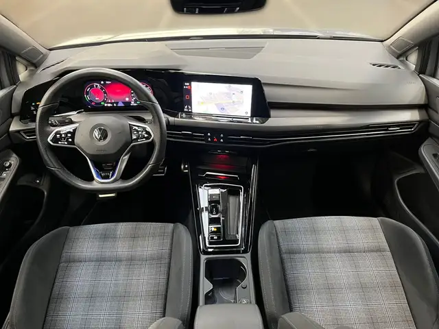 Volkswagen Golf view 8
