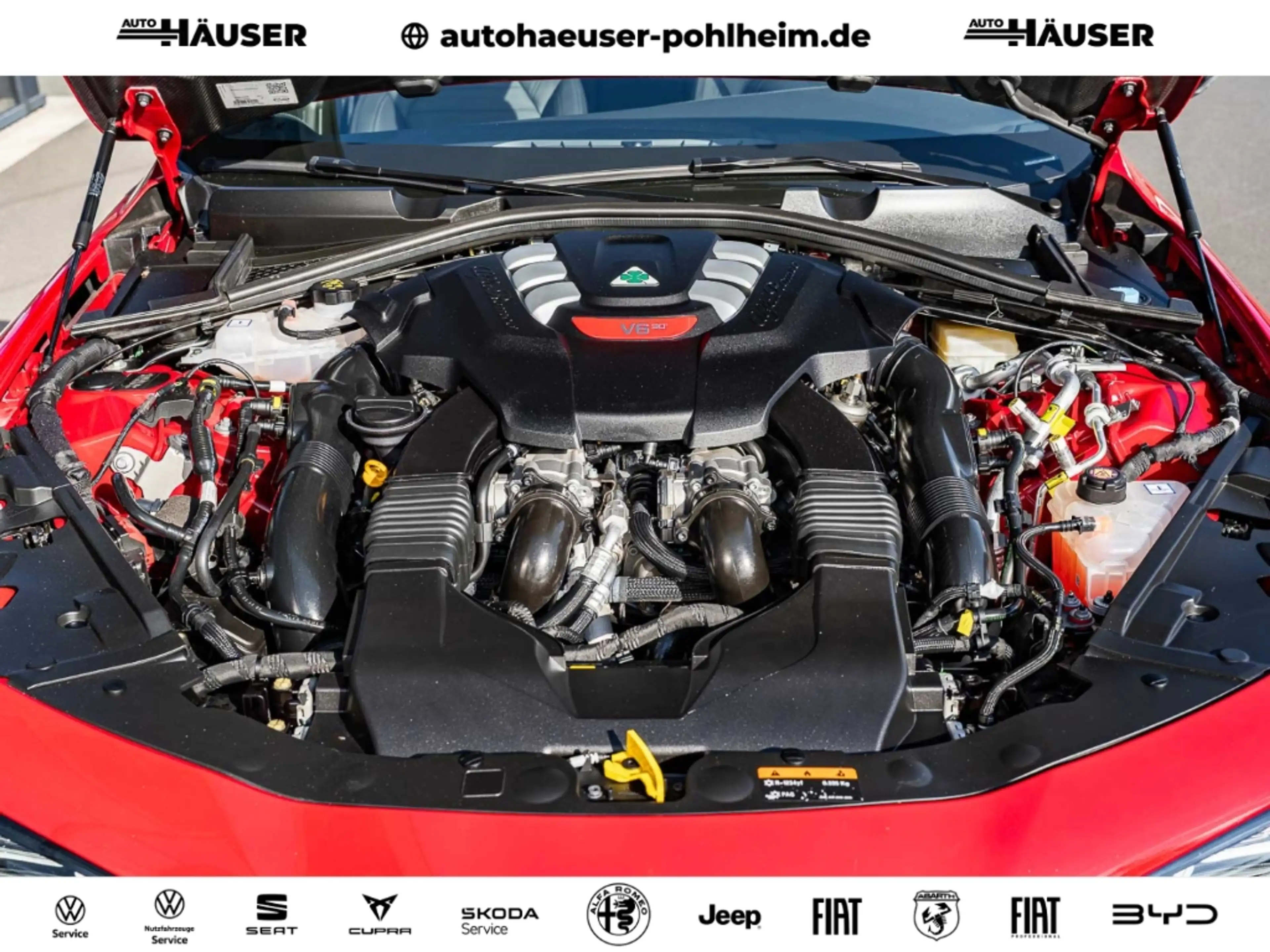 Alfa Romeo Giulia Quadrifoglio Q4 2.9 V6 Bi-turbo HARMAN-KARDON MEMO — photo 10