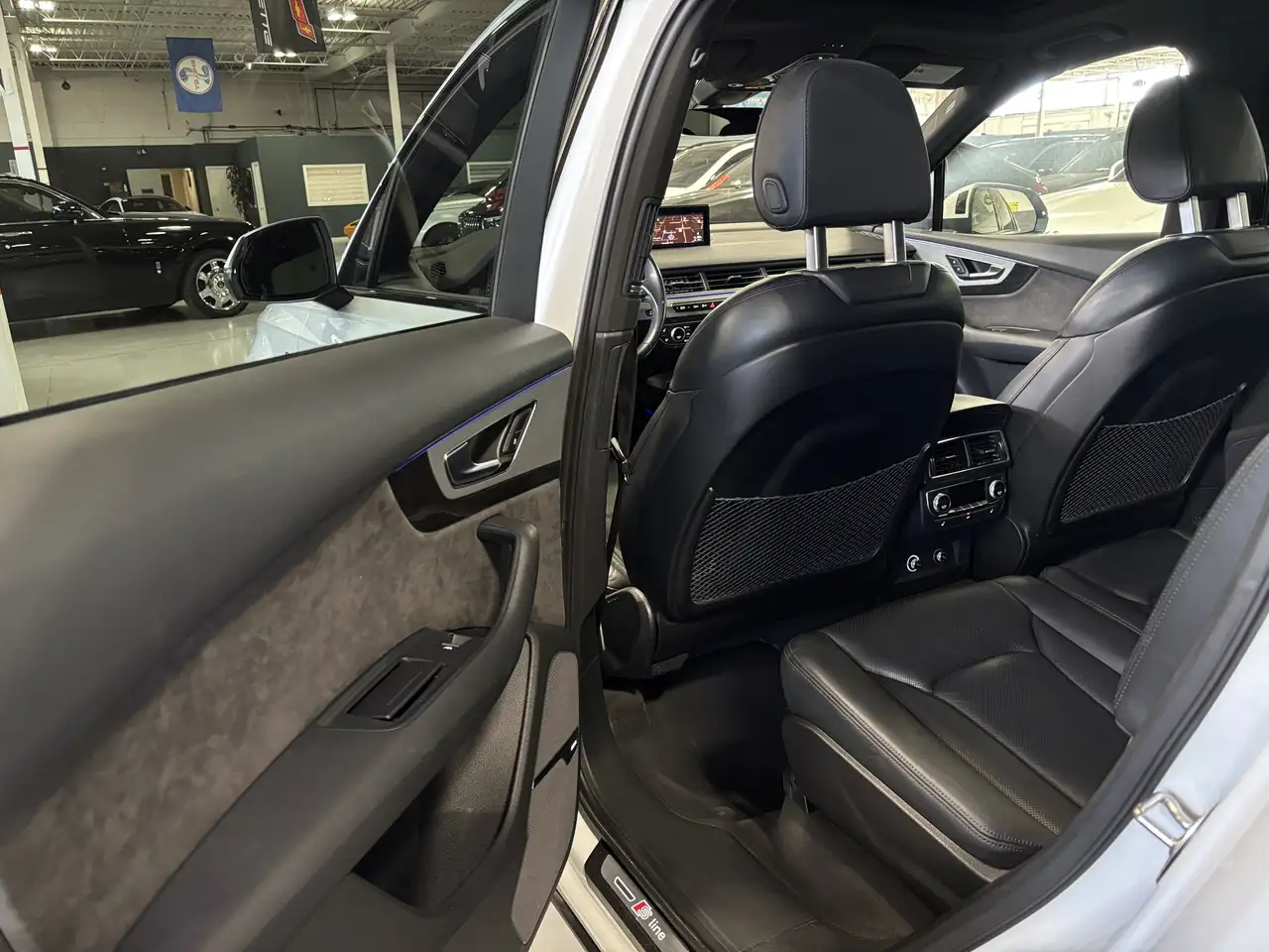 Audi Q7 снимка Audi Q7