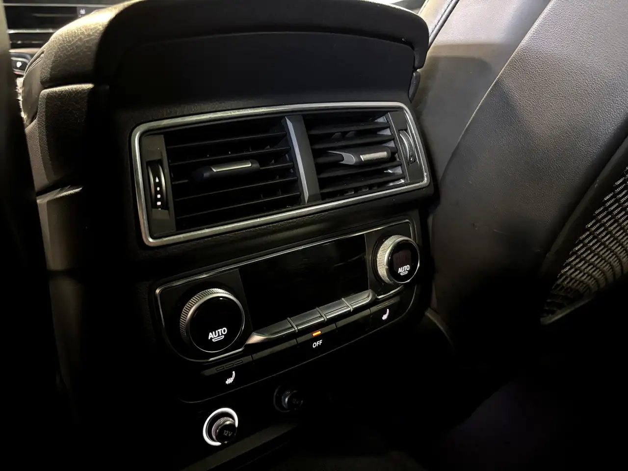 Audi Q7 снимка Audi Q7