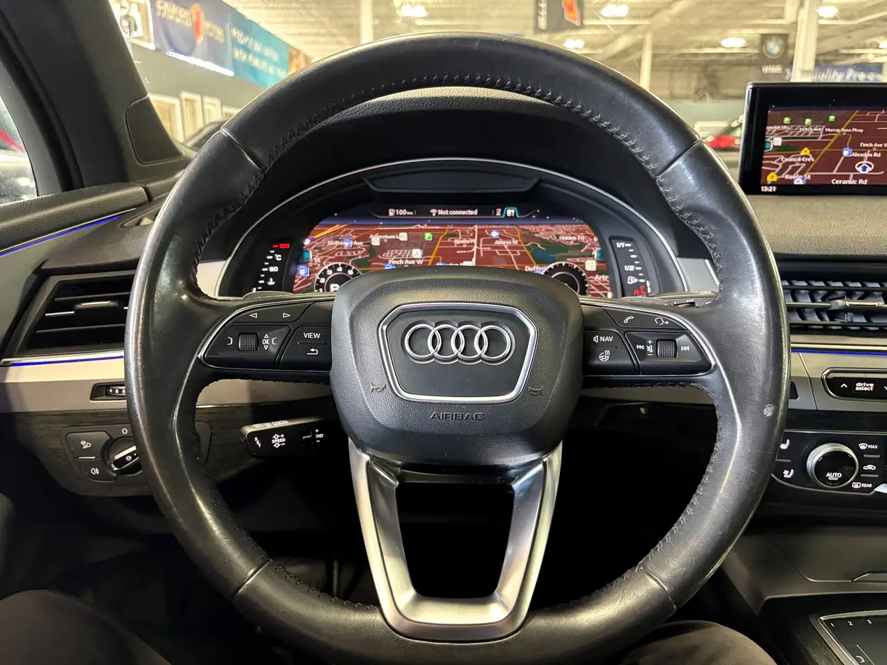 Audi Q7 снимка Audi Q7