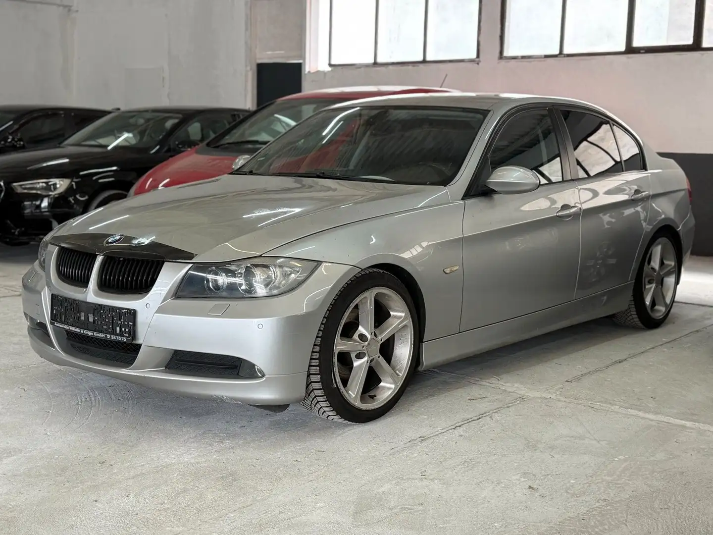 BMW 318 Baureihe 3 Lim. 318i*TÜV*SCHNITZER* Plateado - 1