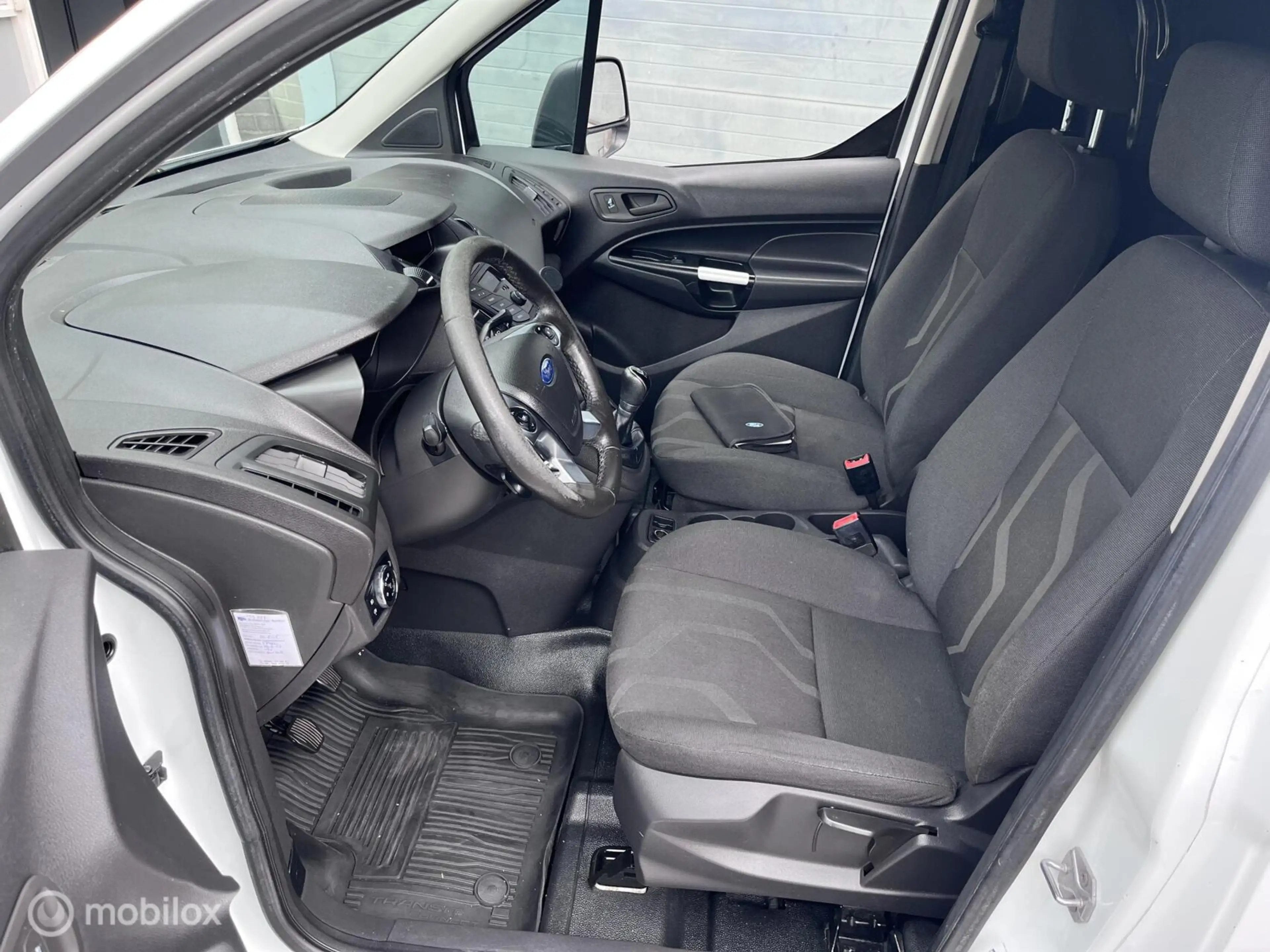 Ford Transit Connect 1.5 TDCI L1 Ambiente Imperiaal Airco EURO 6 — photo 7