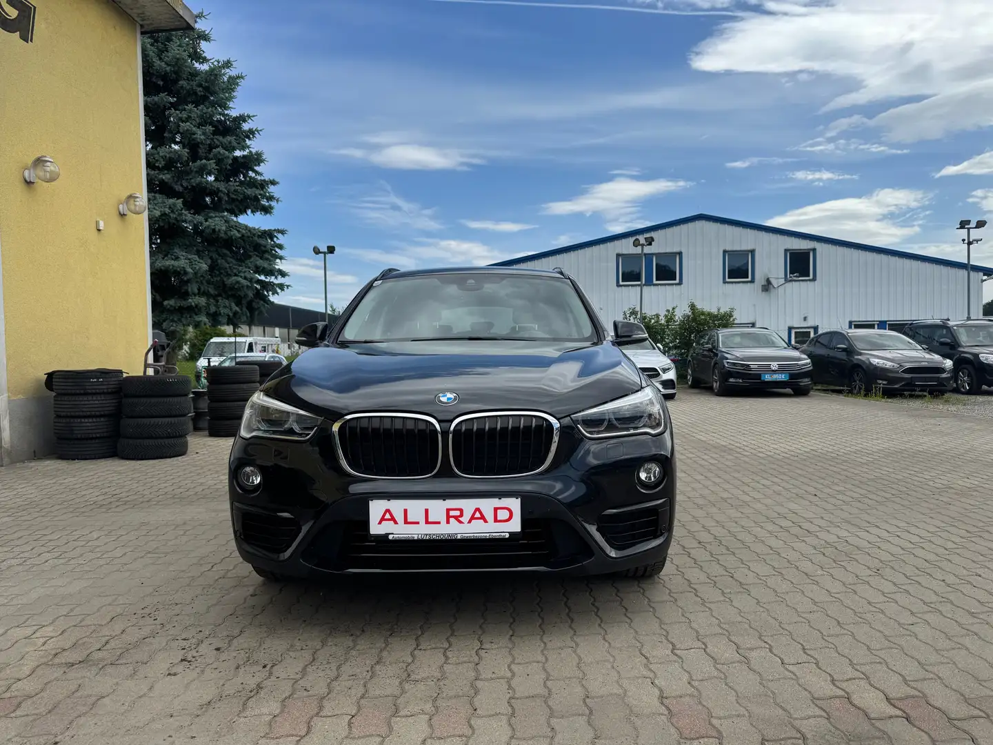 BMW X1 2.0 X-Drive 18d F48 B47 Sport Automatic Schwarz - 1
