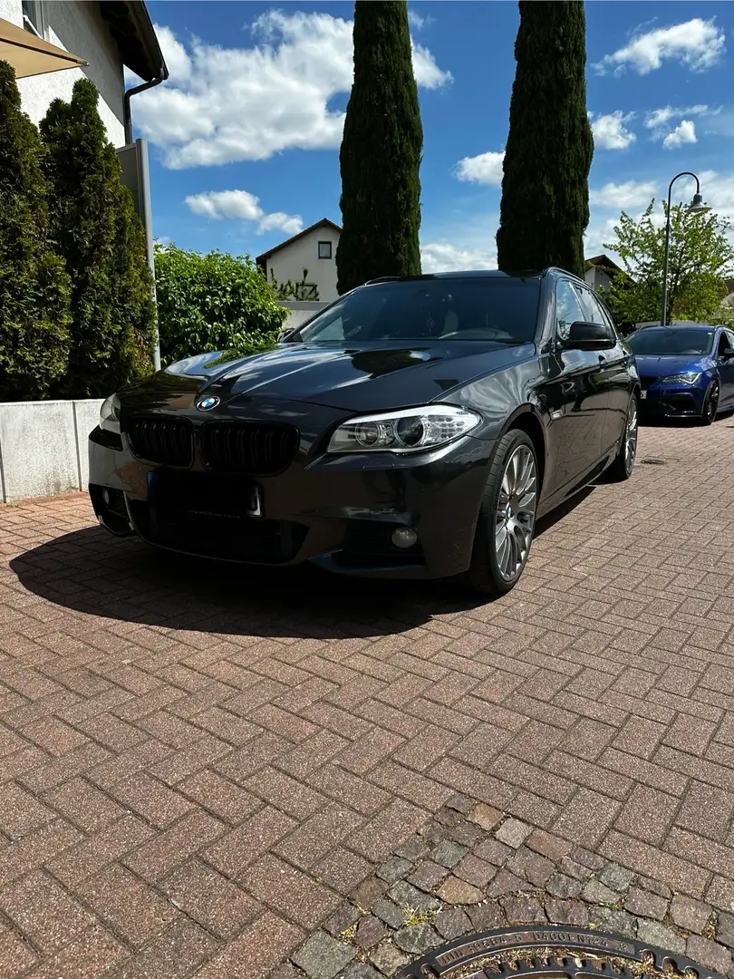 BMW 530 530d Touring Sport-Aut. - 1