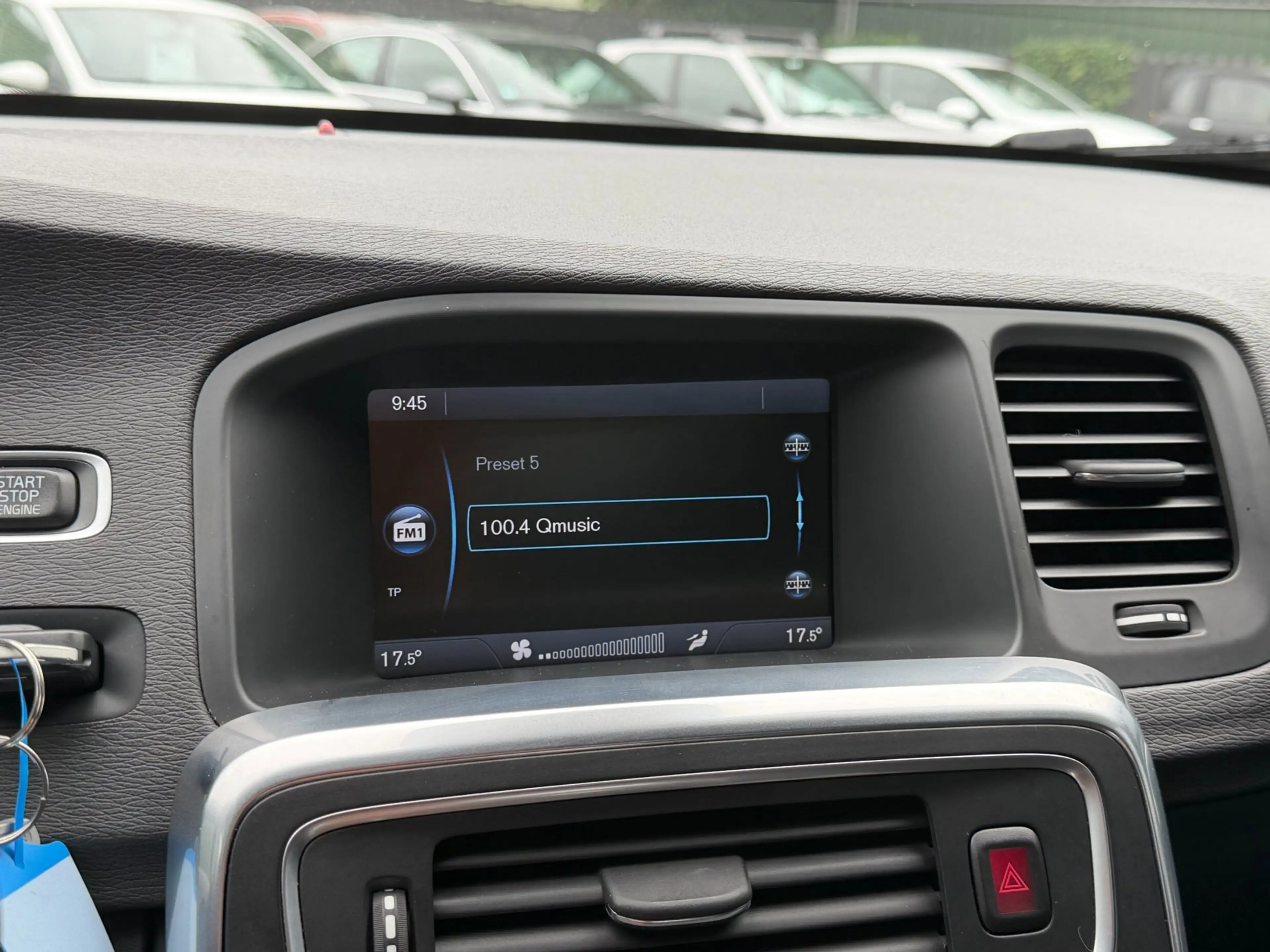 Volvo S60 1.6 T3 Momentum Clima Navi Aut. — photo 14