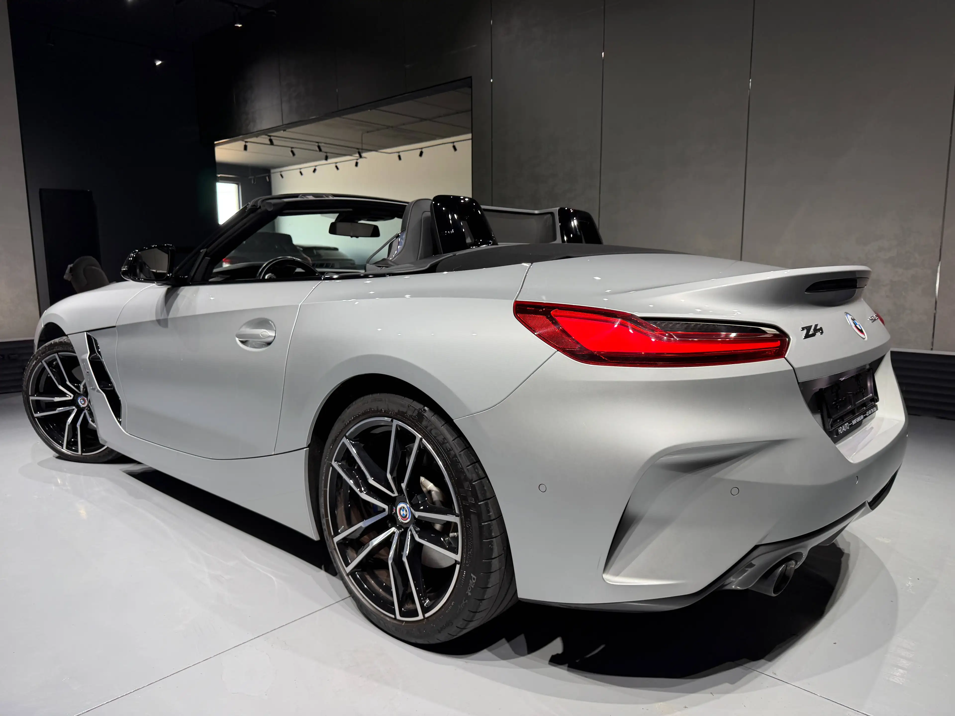 BMW Z4 Z4 2.0iAS sDrive30i PACK M//CAMERA//HARMAN KARDON//LED// — photo 8