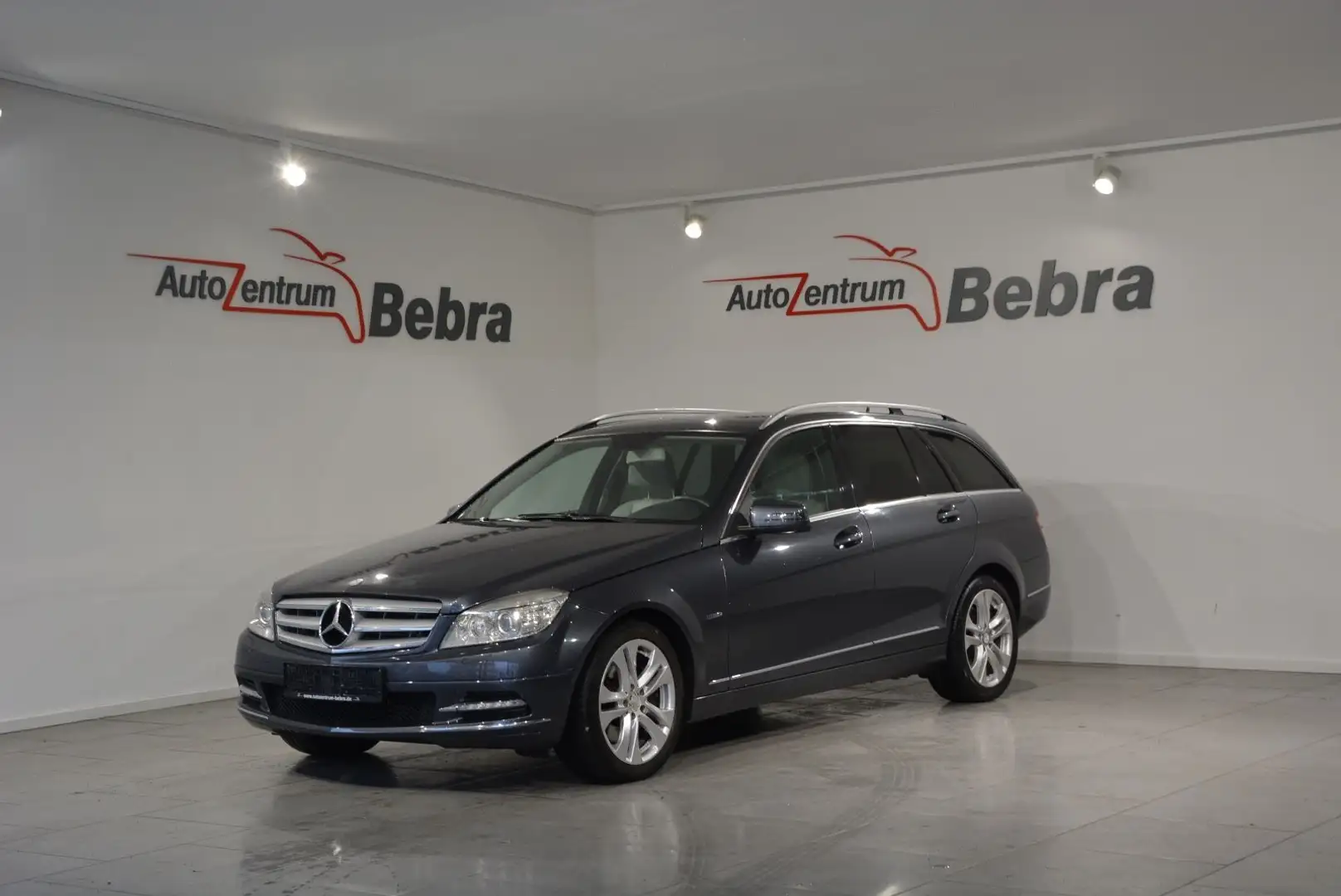 Mercedes-Benz C 350 T CDI  BlueEfficiency Xenon/Navi/Leder/SHZ Grau - 1