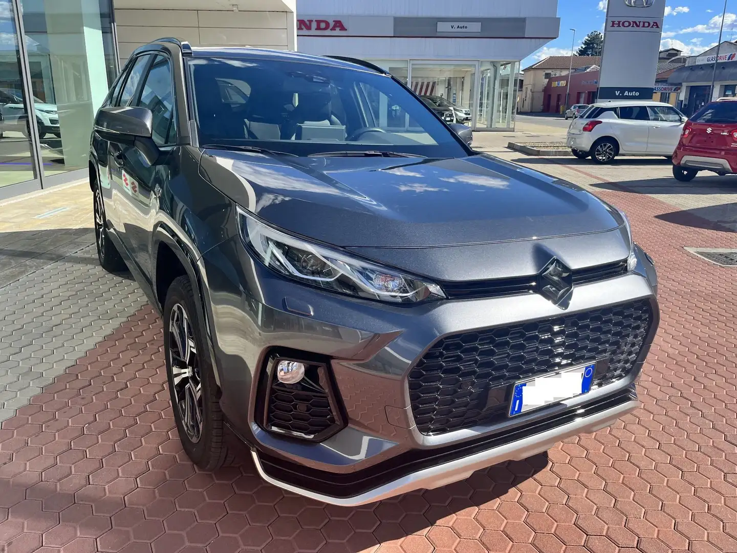 Suzuki Across 2.5 Plug-in Hybrid E-CVT 4WD Top - 1