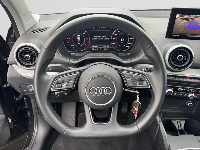 Audi Q2 view 12