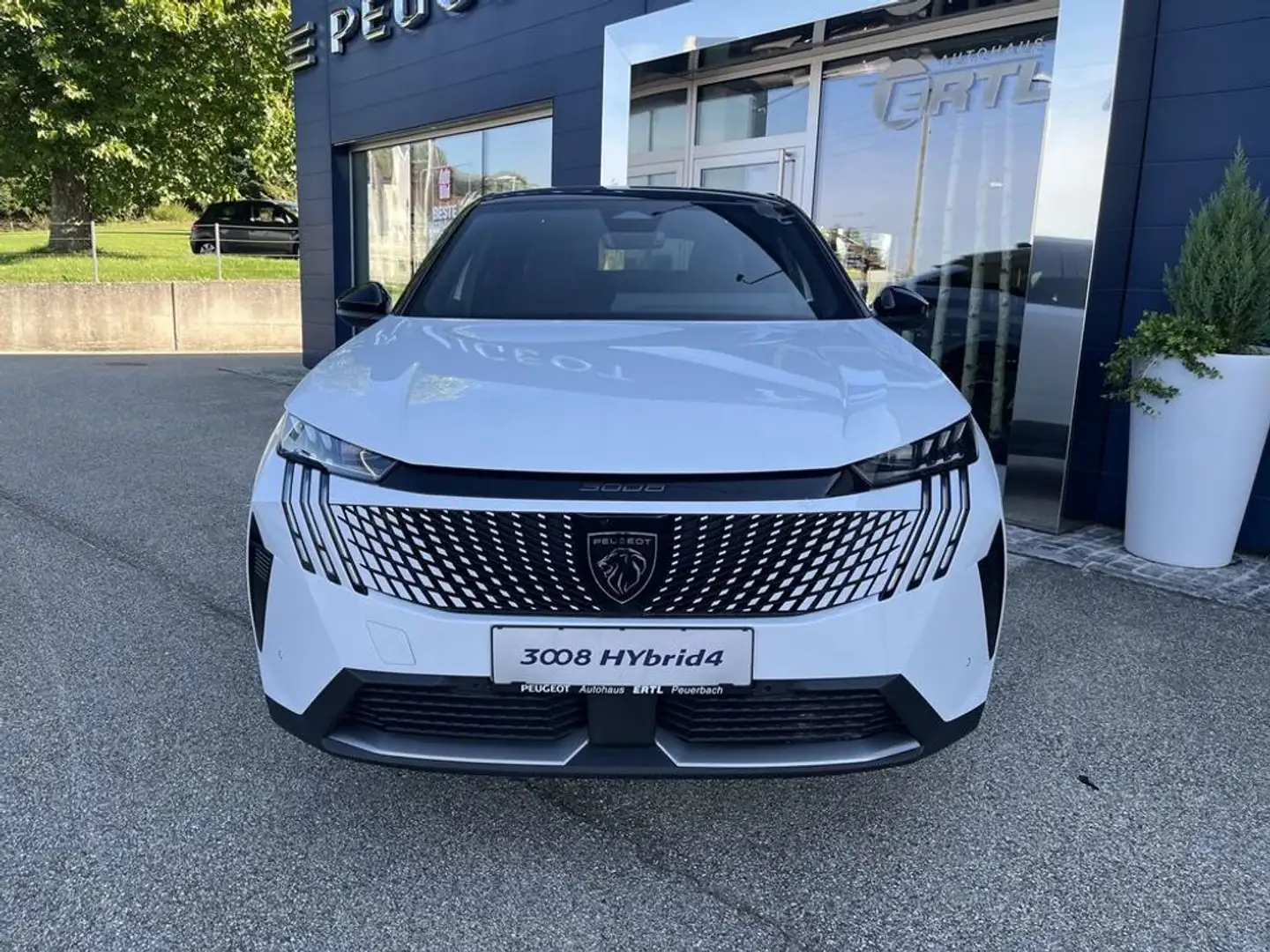 Peugeot 3008 Hybrid 145 GT VOLLAUSSTATTUNG Weiß - 2