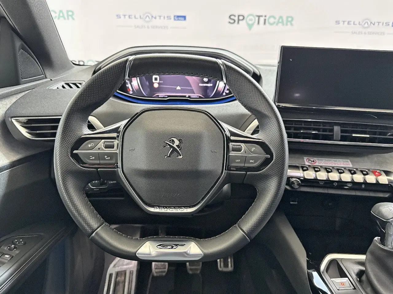 Peugeot 3008 PureTech Turbo 130 GT 15