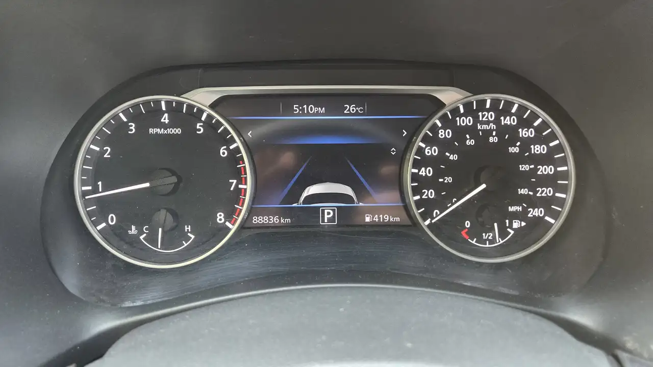 Nissan Sentra снимка Nissan Sentra
