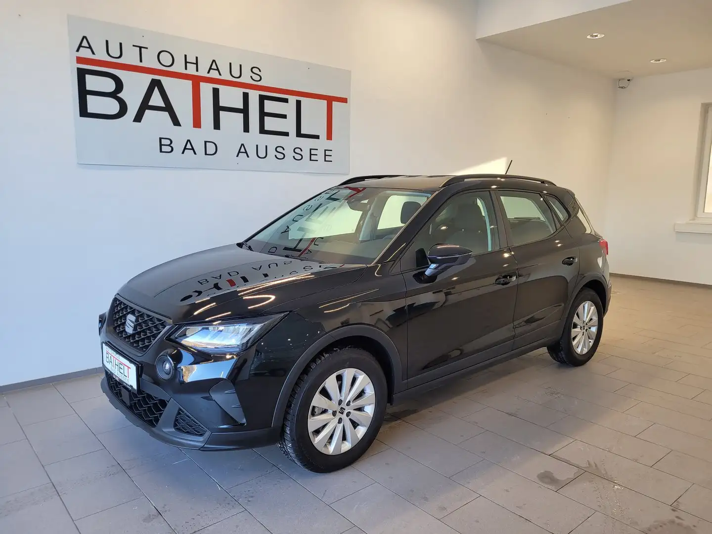 SEAT Arona Austria Edition 1.0 TSI Schwarz - 1