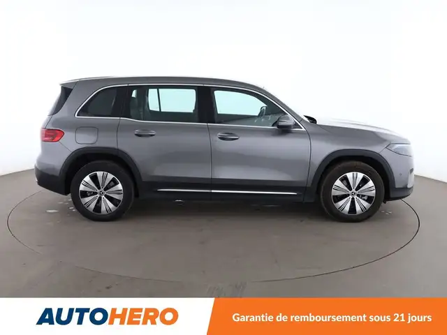 Mercedes-Benz Eqb view 7