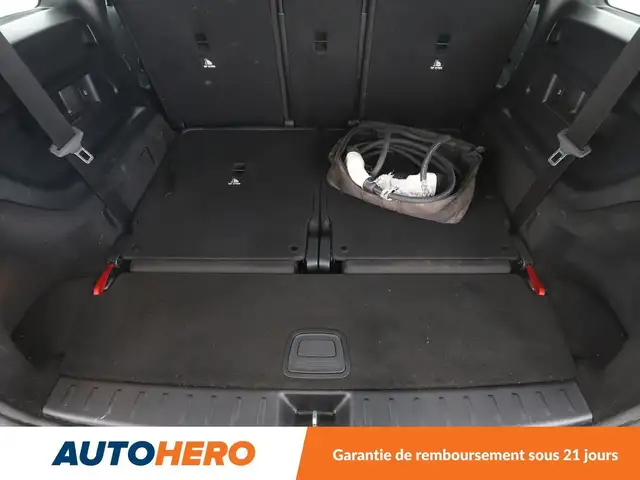 Mercedes-Benz Eqb view 27