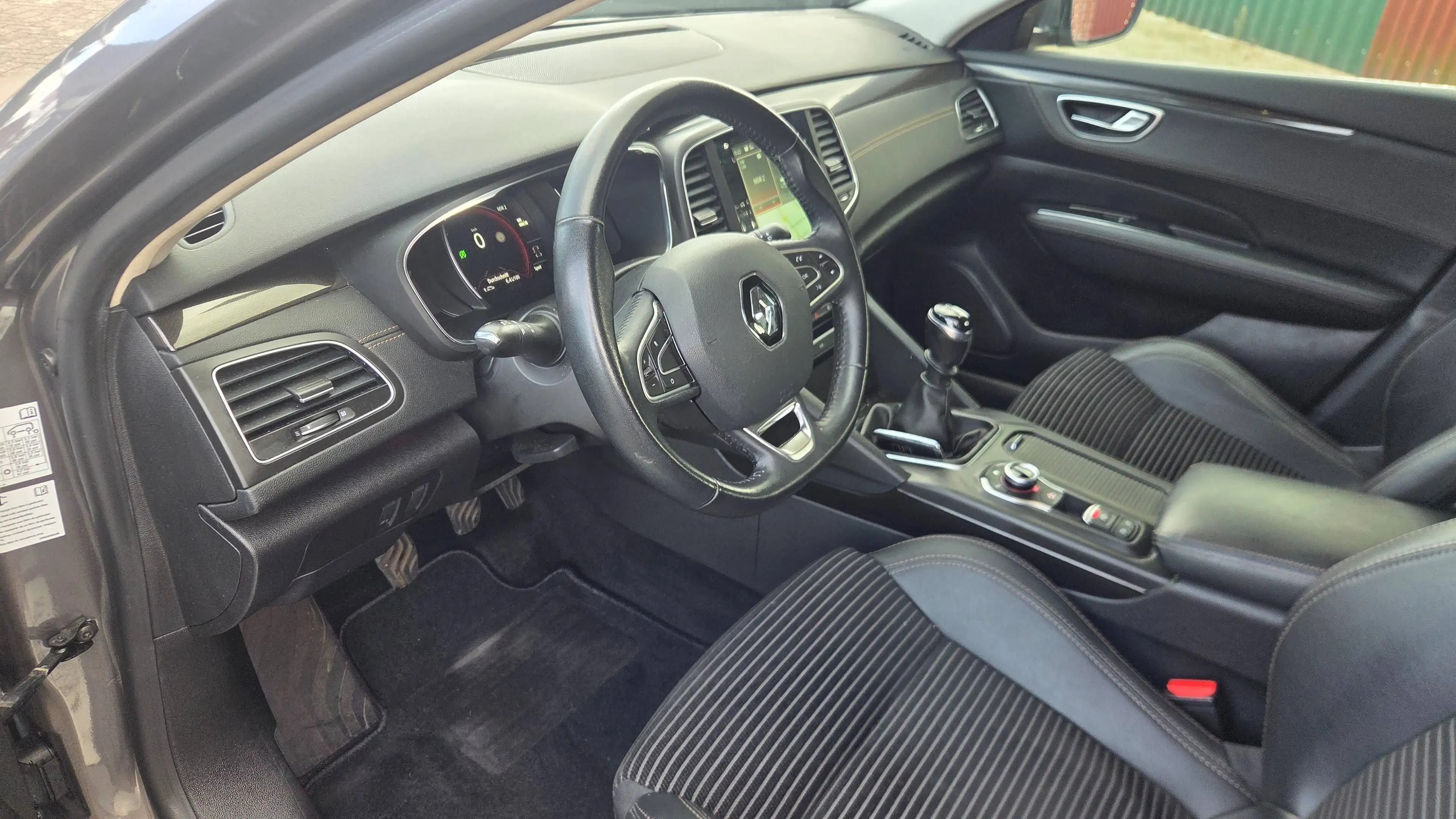 Renault Talisman Intens — photo 10