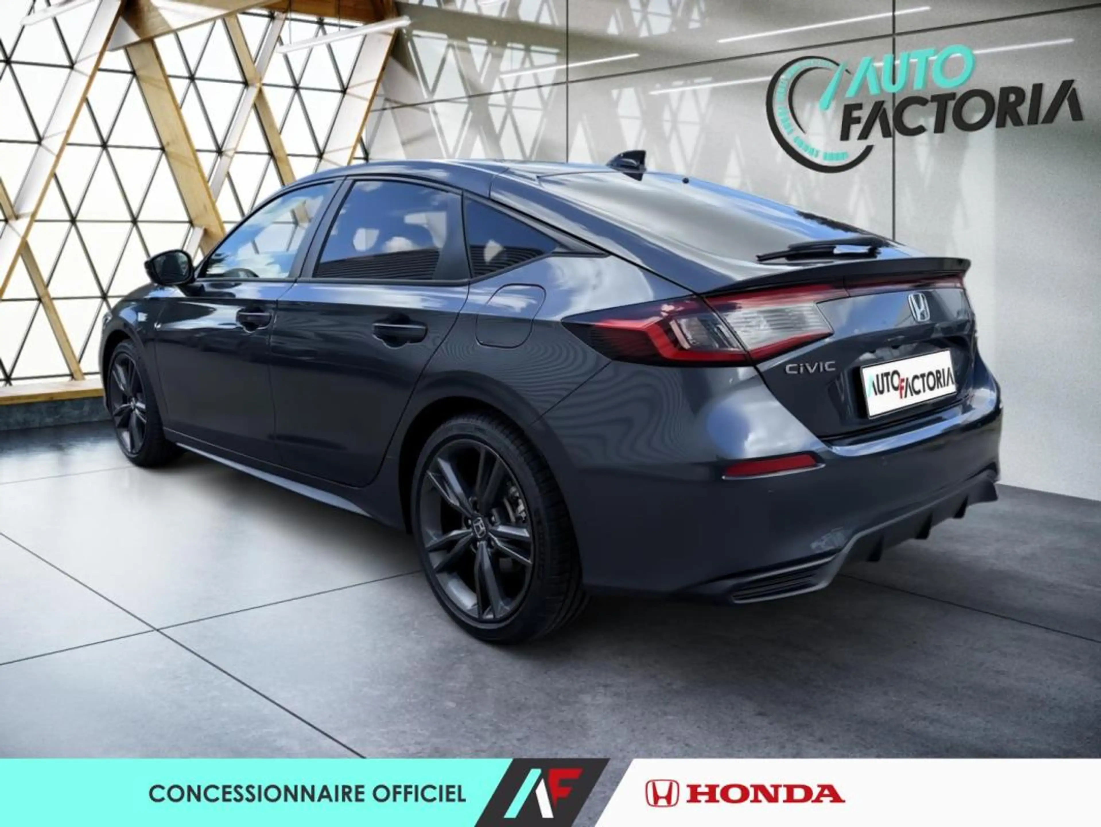 Honda Civic 2.0 i-MMD 184ch e:HEV Sport — photo 3