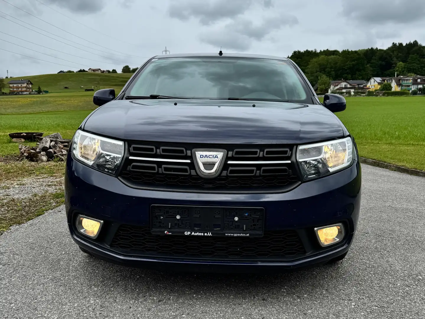 Dacia Sandero 1,0 - Pickerl vor 200 km NEU, Öamtc geprüft. Blau - 2
