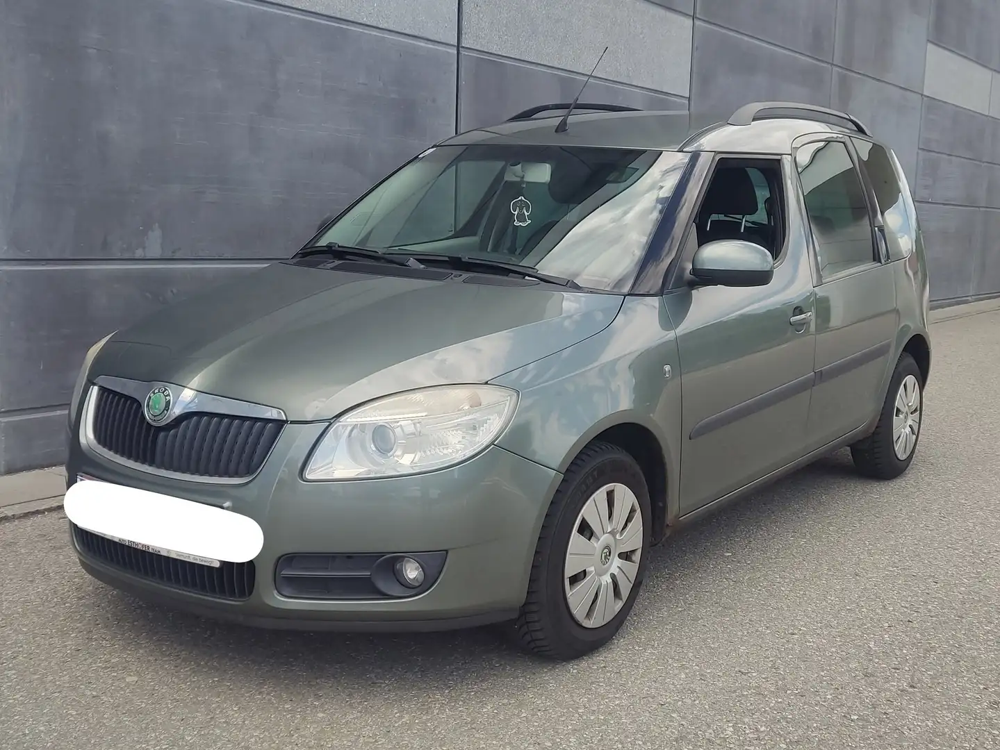 Skoda Roomster 5J Grün - 2