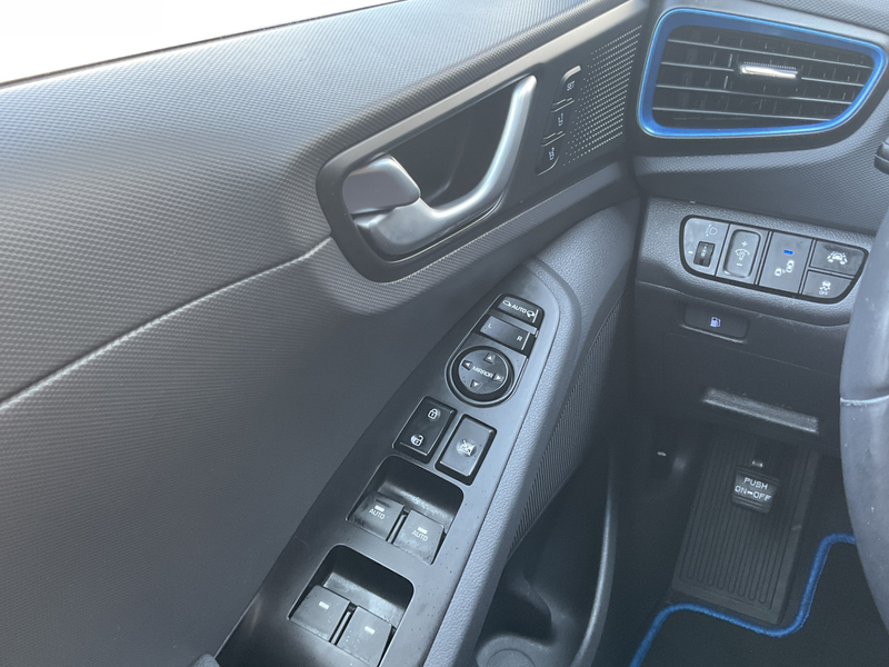 Hyundai IONIQ 1.6 Hybrid First Edition OpenSky Leer Stuur/Stoelv — photo 14