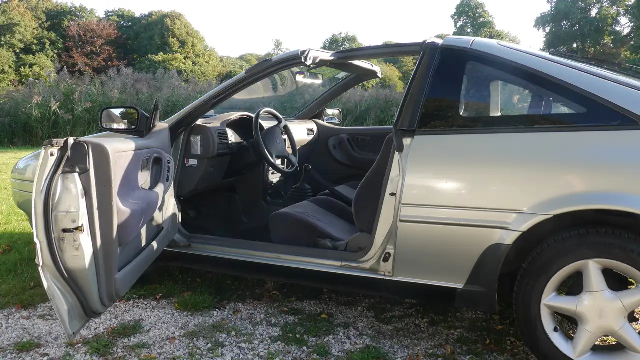 Nissan 100 NX 1.6 SLX Sport-i, foto 9