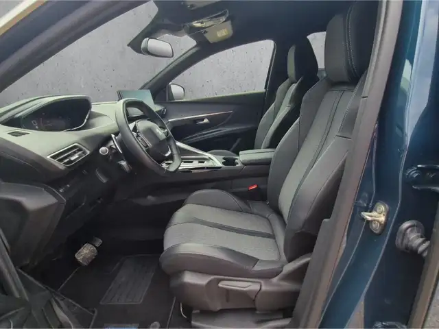 Peugeot 3008 view 9