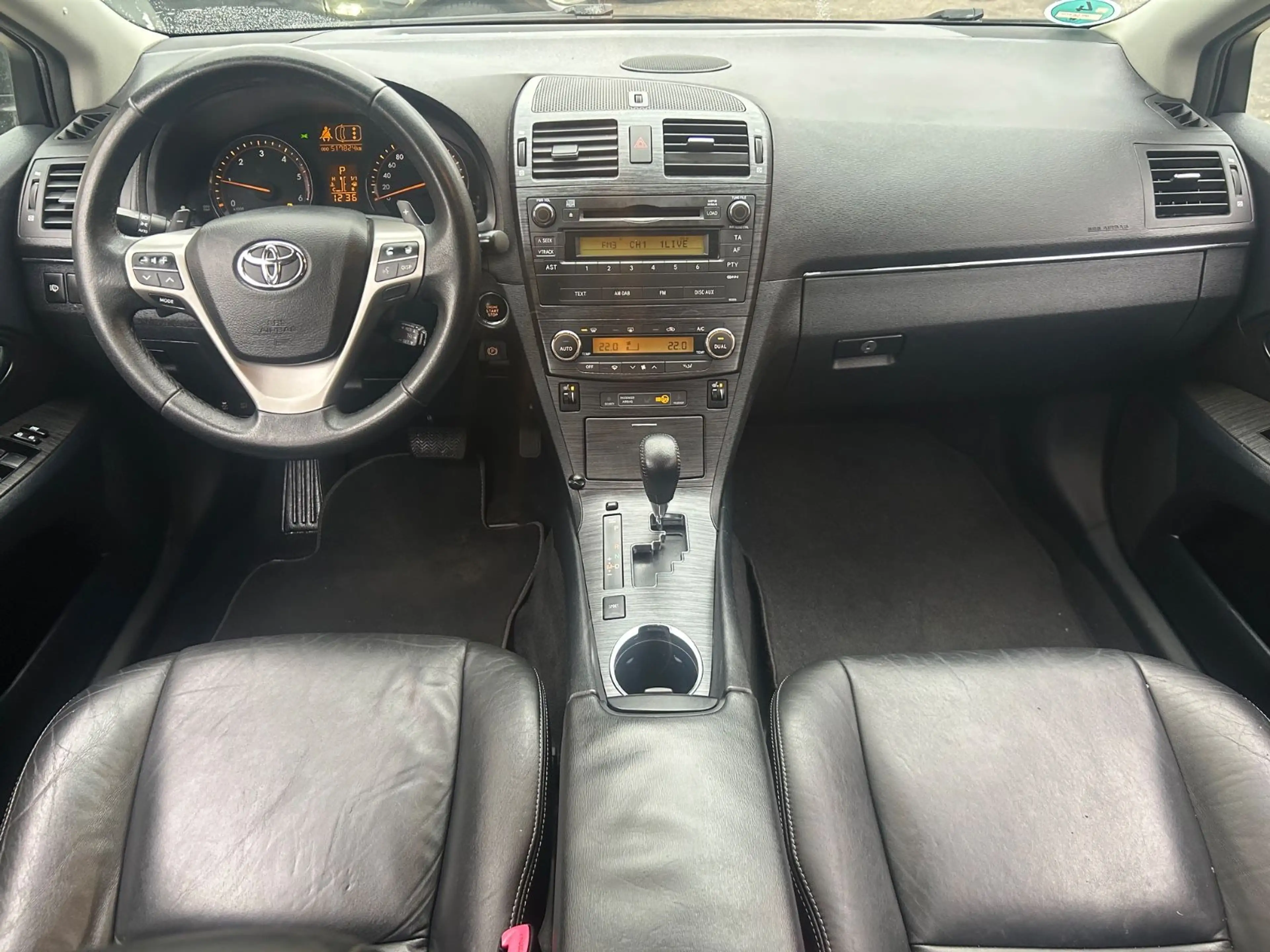 Toyota Avensis Combi 2.2 D-4D AUTOMATIK, *TÜV NEU* — photo 15