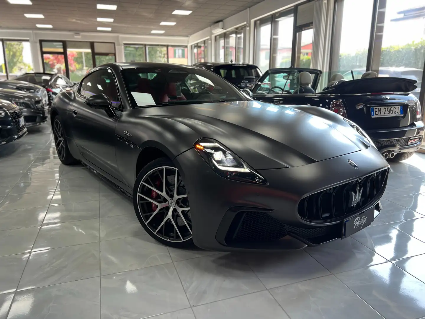 Maserati GranTurismo Granturismo 3.0 Trofeo awd auto FULL Gris - 2