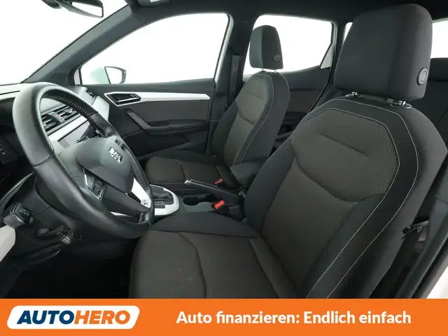 Seat Arona view 10
