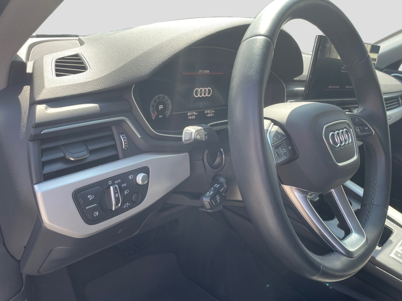 Audi A4 40TFSI quattro S-trc HUD 360° Leder LED — photo 13